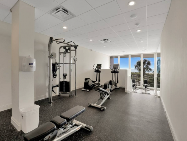 On Beach Vacation Condo Two Bedrooms in Marco Marco Island